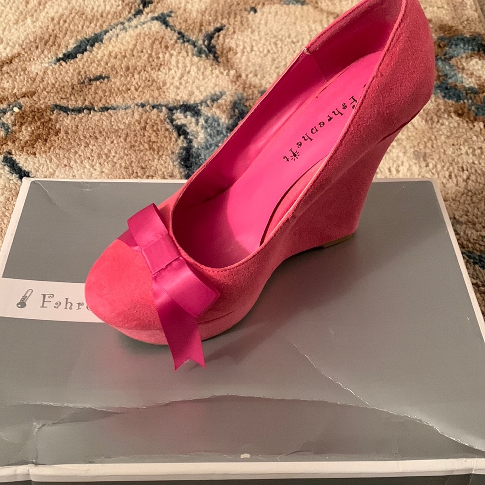 Fahrenheit wedge heels
